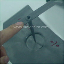 3 plate mold gate 3 plate mold gate